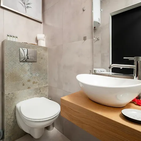 Apartament Płocka - Parks&public Transport Nearby By Rentujemy